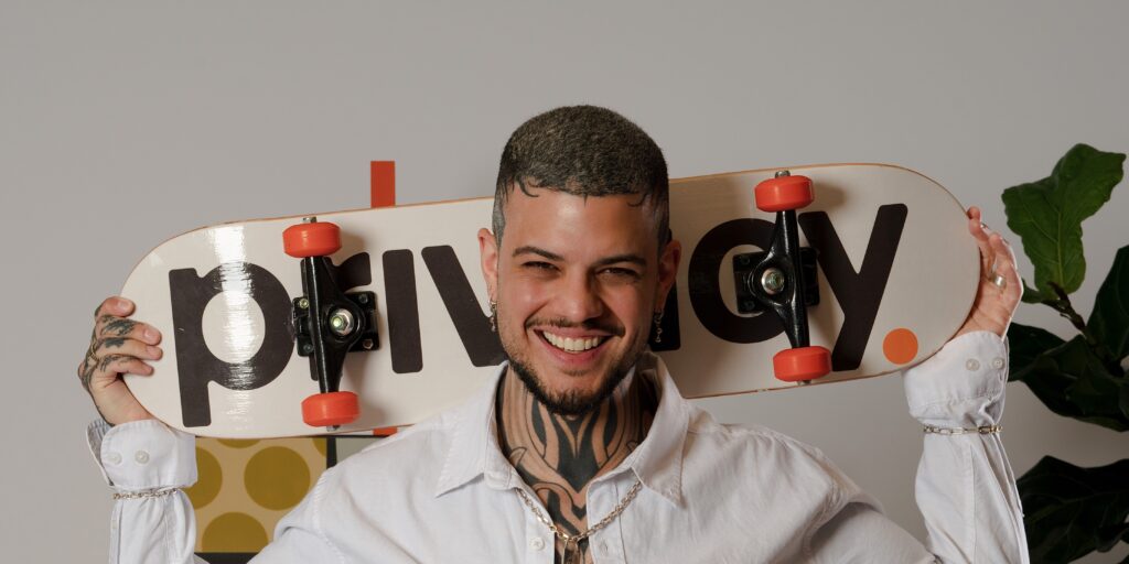 Paulo Salvador fatura mais de R$ 70 mil na Privacy em seu mês de estreia: “Achei uma mina de ouro”