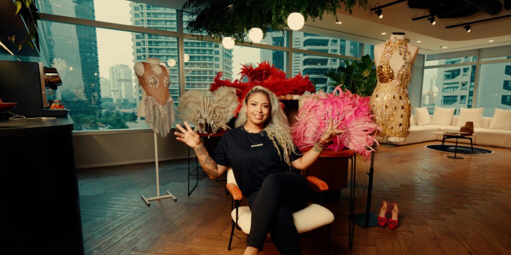 Rainha das fantasias de Carnaval, estilista Vanessa Silva defende presença de creators nos desfiles