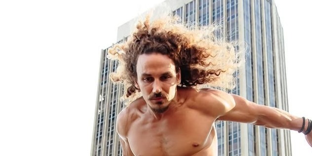 Vance Poubel fala sobre conexão com o parkour nas cidades: "É como estar em um video game"