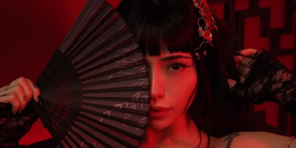 Kyure leva universo geek e cosplay para a Privacy